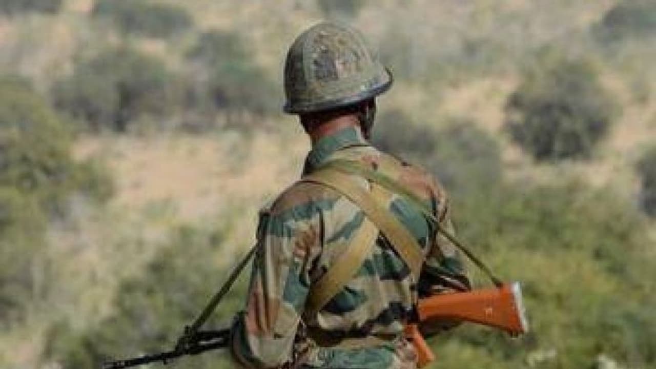 ശ്രീനഗറിൽ സുരക്ഷാസേനയ്ക്ക് നേരെ ഗ്രനേഡ് ആക്രമണം