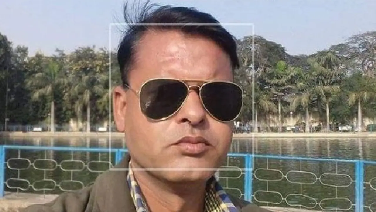 गजब मामला: पुलिस कांस्टेबल ने BJP के लिए सोशल मीडिया पर लिख दी ऐसी बात, SP ने फौरन कर दिया सस्पेंड गजब मामला: पुलिस कांस्टेबल ने BJP के लिए सोशल मीडिया पर लिख दी ऐसी बात, SP ने फौरन कर दिया सस्पेंड