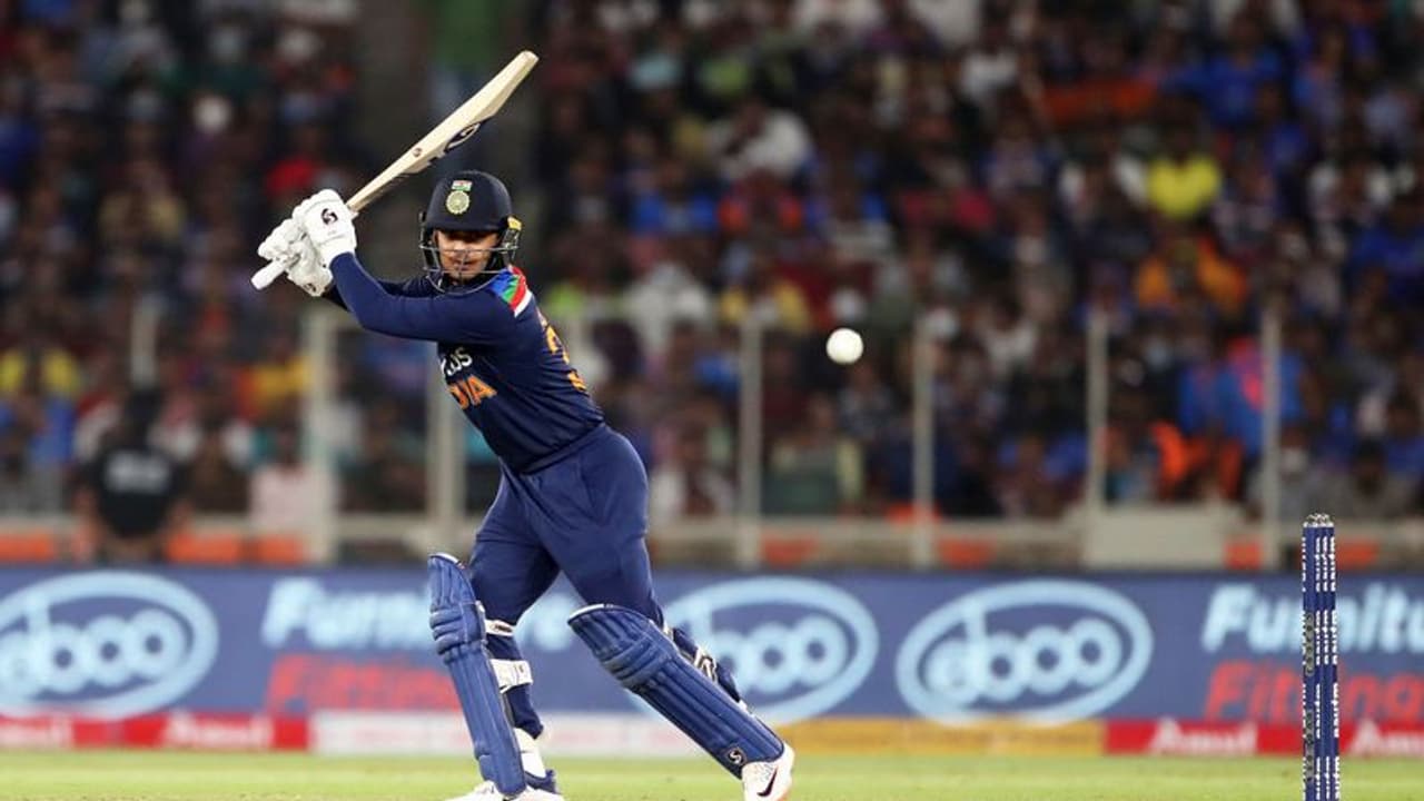 പൃഥ്വി നിര്‍ത്തിയിടത്ത് നിന്ന് കിഷന്‍ തുടങ്ങി; ശ്രീലങ്കയ്‌ക്കെതിരെ ഇന്ത്യക്ക് മോഹിപ്പിക്കുന്ന തുടക്കം