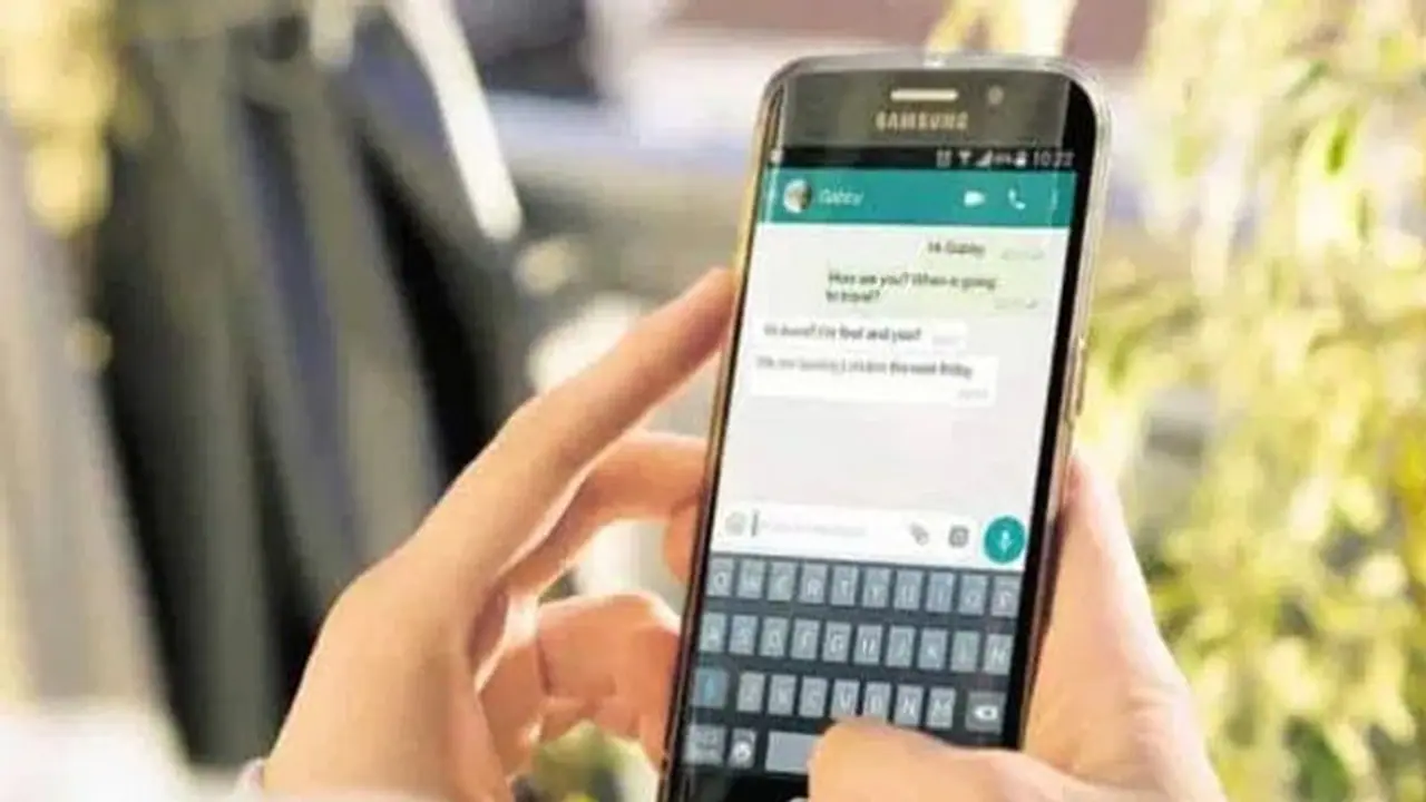 వాట్సాప్ ఓపెన్ చేయకుండా, టైప్ చేయకుండా మీ ఫ్రెండ్స్ కి ఎలా మెసేజ్ చేయాలో ఈ ట్రిక్ తెలుసుకోండి వాట్సాప్ ఓపెన్ చేయకుండా, టైప్ చేయకుండా మీ ఫ్రెండ్స్ కి ఎలా మెసేజ్ చేయాలో ఈ ట్రిక్ తెలుసుకోండి