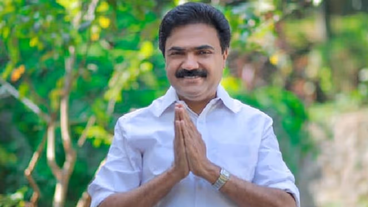 ക്രിസ്ത്യന് വോട്ടിലെ ചോര്ച്ച തടയണം; കോൺഗ്രസിന്റെ ആദ്യ ലക്ഷ്യം ജോസ് കെ മാണി, മടങ്ങുമോ യുഡിഎഫിലേക്ക് ? ക്രിസ്ത്യന് വോട്ടിലെ ചോര്ച്ച തടയണം; കോൺഗ്രസിന്റെ ആദ്യ ലക്ഷ്യം ജോസ് കെ മാണി, മടങ്ങുമോ യുഡിഎഫിലേക്ക് ?