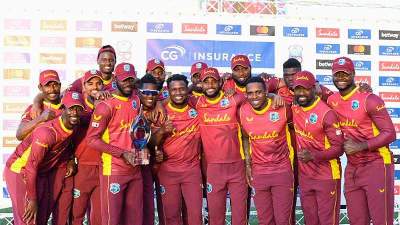 #WIvsSL கடைசி ஒருநாள் போட்டியில் வெஸ்ட் இண்டீஸ் வெற்றி.. இலங்கையை ஒயிட்வாஷ் செய்து தொடரை வென்றது
