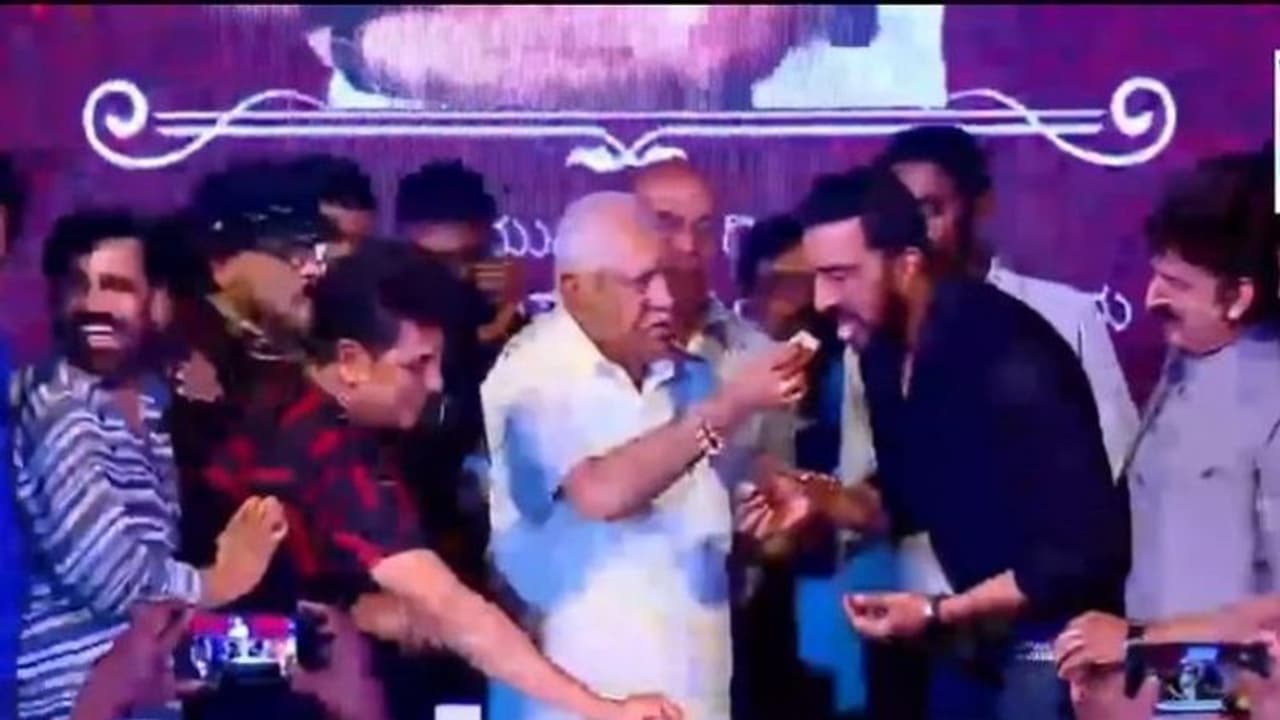 'ಮೊದಲ ಸಾರಿ ನವರ್ಸ್ ಆದೆ, ಉಪ್ಪಿ ಬಳಿ ಸಾಕಷ್ಟು ಕಲಿಯುವುದಿದೆ' 'ಮೊದಲ ಸಾರಿ ನವರ್ಸ್ ಆದೆ, ಉಪ್ಪಿ ಬಳಿ ಸಾಕಷ್ಟು ಕಲಿಯುವುದಿದೆ'