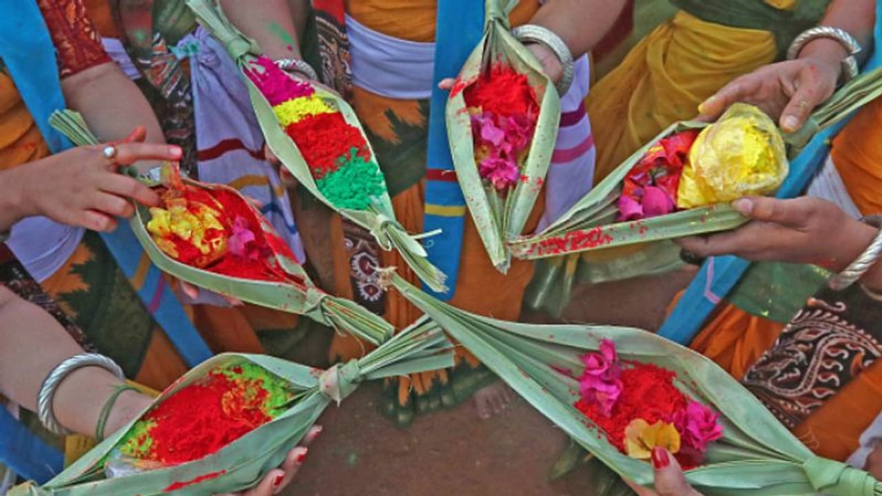 মঙ্গলবার পালিত হবে বসন্ত উৎসব, তবুও মন খারাপ বিশ্বভারতীর মঙ্গলবার পালিত হবে বসন্ত উৎসব, তবুও মন খারাপ বিশ্বভারতীর