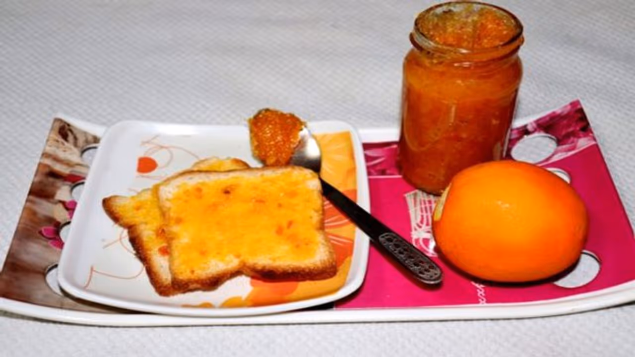 இனி வீட்டிலேயே செய்யலாம் மிக்ஸ்டு ஃபுரூட் ஜாம்!