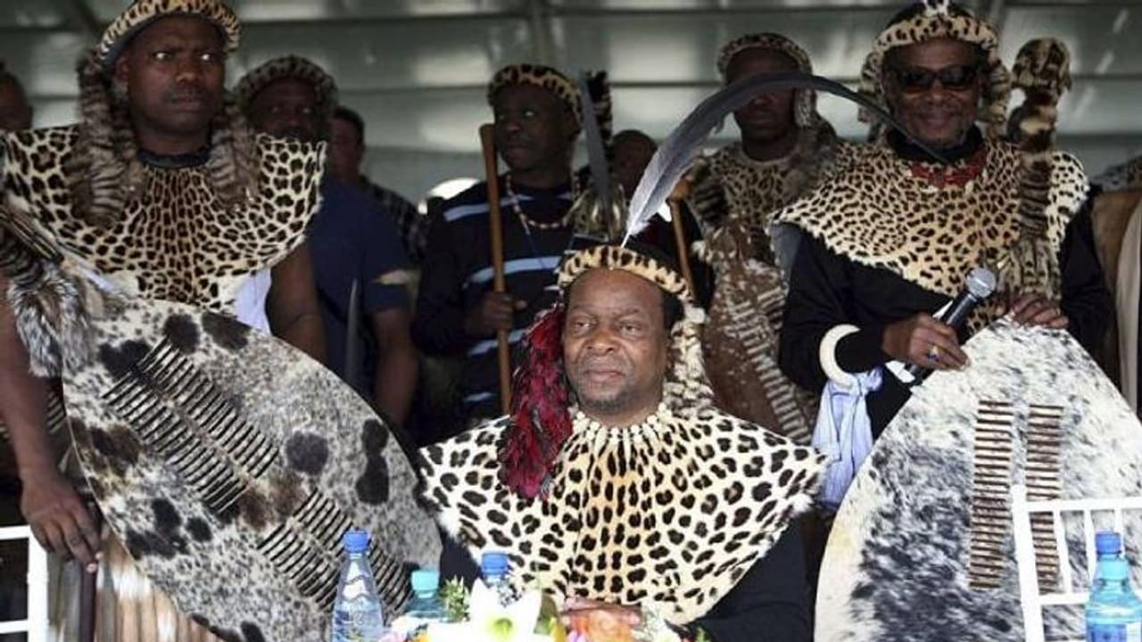 ആറ് ഭാര്യമാരും 28 മക്കളും, അത്യാഡംബര ജീവിതം, കഴിഞ്ഞയാഴ്ച അന്തരിച്ച സുലു രാജാവിന്റെ ജീവിതം ആറ് ഭാര്യമാരും 28 മക്കളും, അത്യാഡംബര ജീവിതം, കഴിഞ്ഞയാഴ്ച അന്തരിച്ച സുലു രാജാവിന്റെ ജീവിതം