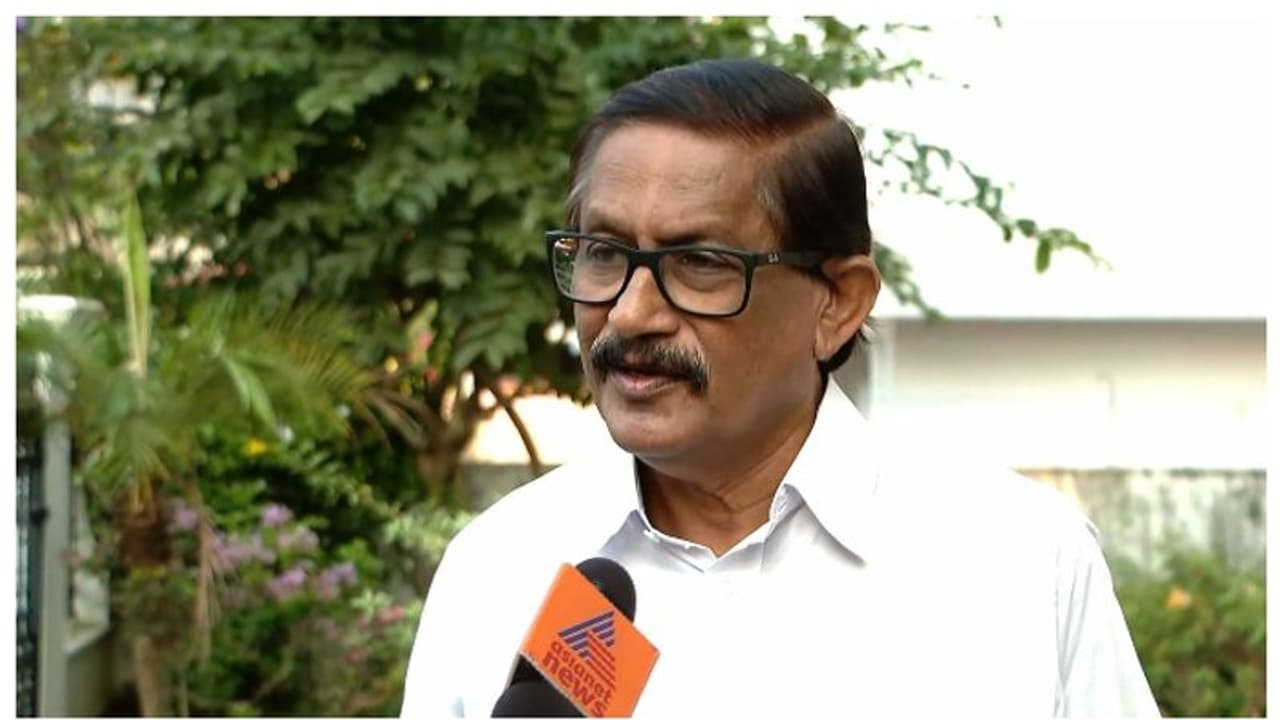 പി സി തോമസ് എന്ഡിഎ വിട്ടു; 'പി ജെ ജോസഫുമായി ചേര്ന്ന് ഇനി യുഡിഎഫില് പ്രവര്ത്തിക്കും' പി സി തോമസ് എന്ഡിഎ വിട്ടു; 'പി ജെ ജോസഫുമായി ചേര്ന്ന് ഇനി യുഡിഎഫില് പ്രവര്ത്തിക്കും'