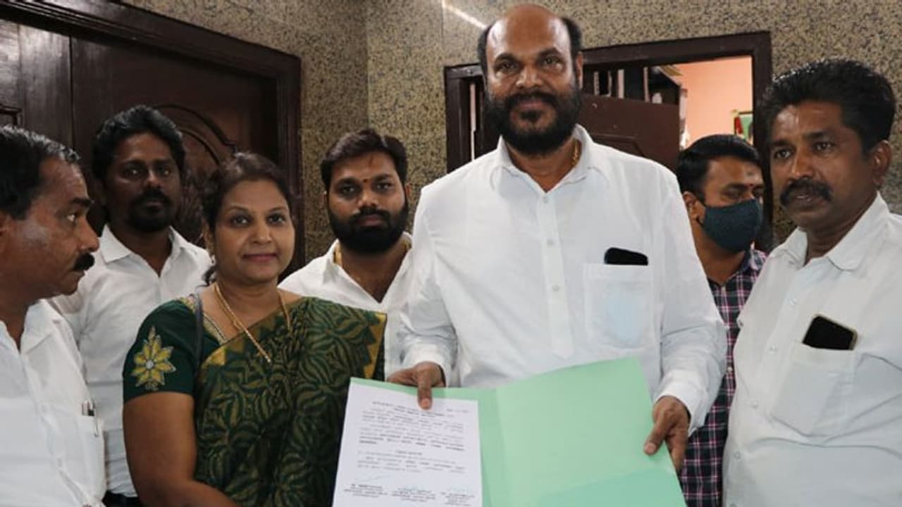 நான் திரும்ப வந்துட்டேன்னு சொல்லு.. எழும்பூரை அதிர வைக்கும் ஜான் பாண்டியன்..! பீதியில் திமுக வேட்பாளர்..!