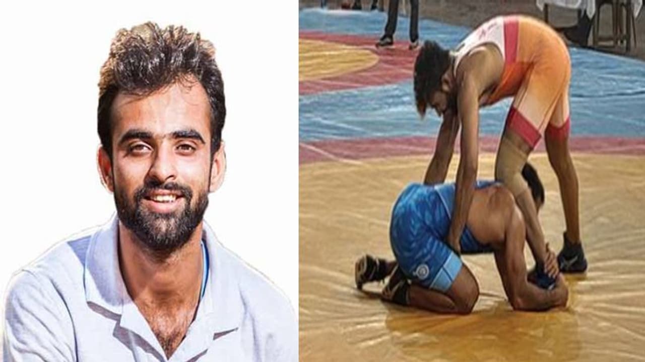 पंजाब के इस गबरू ने दी नेशनल लेवल पहलवानों को पटखनी, जीत के बाद पैर छु कर लिया आशीर्वाद पंजाब के इस गबरू ने दी नेशनल लेवल पहलवानों को पटखनी, जीत के बाद पैर छु कर लिया आशीर्वाद