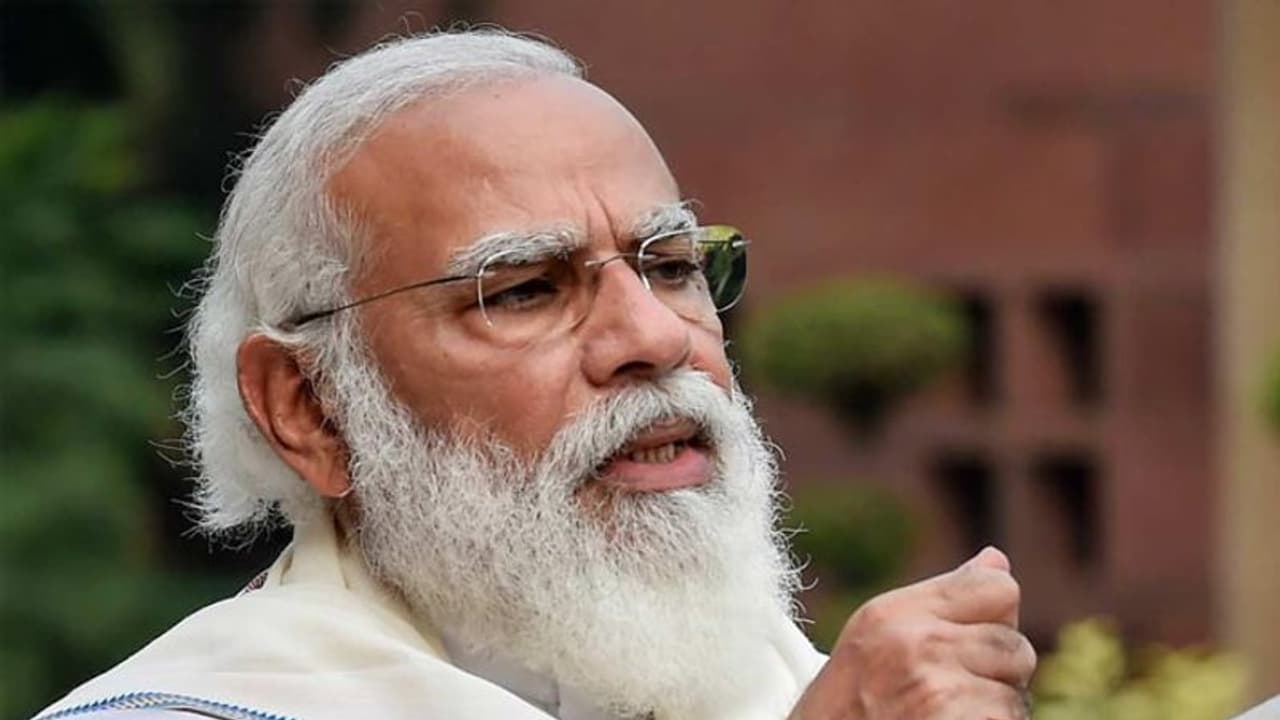 'ದೇಶದ ಕೈಗಾರಿಕೆಗಳು ನಿಷ್ಕ್ರಿಯ, ಮೋದಿ ಗಡ್ಡ ಮಾತ್ರ ಅಭಿವೃದ್ಧಿ' 'ದೇಶದ ಕೈಗಾರಿಕೆಗಳು ನಿಷ್ಕ್ರಿಯ, ಮೋದಿ ಗಡ್ಡ ಮಾತ್ರ ಅಭಿವೃದ್ಧಿ'