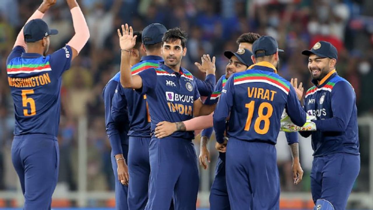 #INDvsENG 4வது டி20: பேட்டிங்கில் மிரட்டிய சூர்யகுமார்; பவுலிங்கில் அசத்திய ஷர்துல், பாண்டியா! இந்தியா வெற்றி