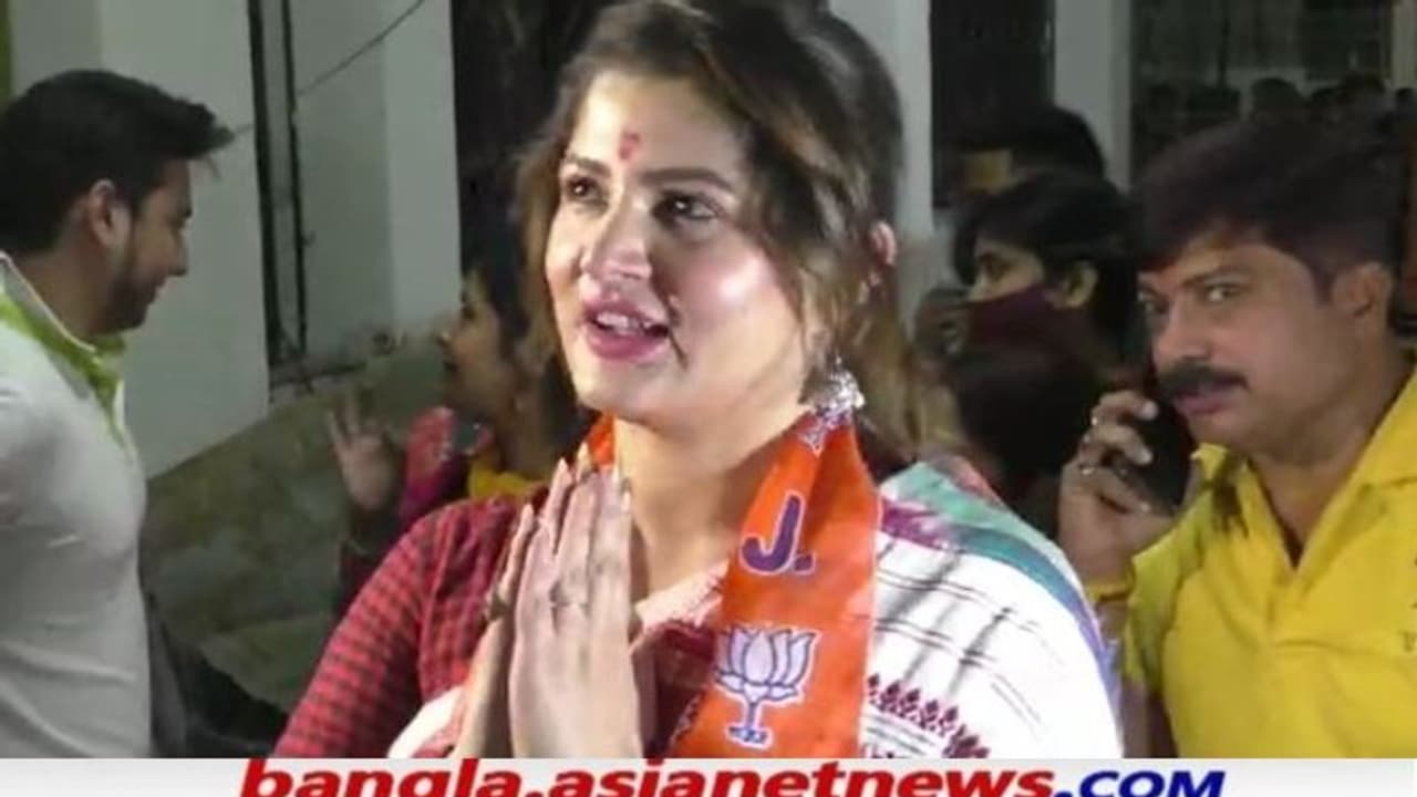 বেহালাতে আজ শেষে প্রচার, চক্রান্ত করে তা বন্ধ করল স্থানীয় পুলিশ, লাইভে এসে বিস্ফোরক শ্রাবন্তী