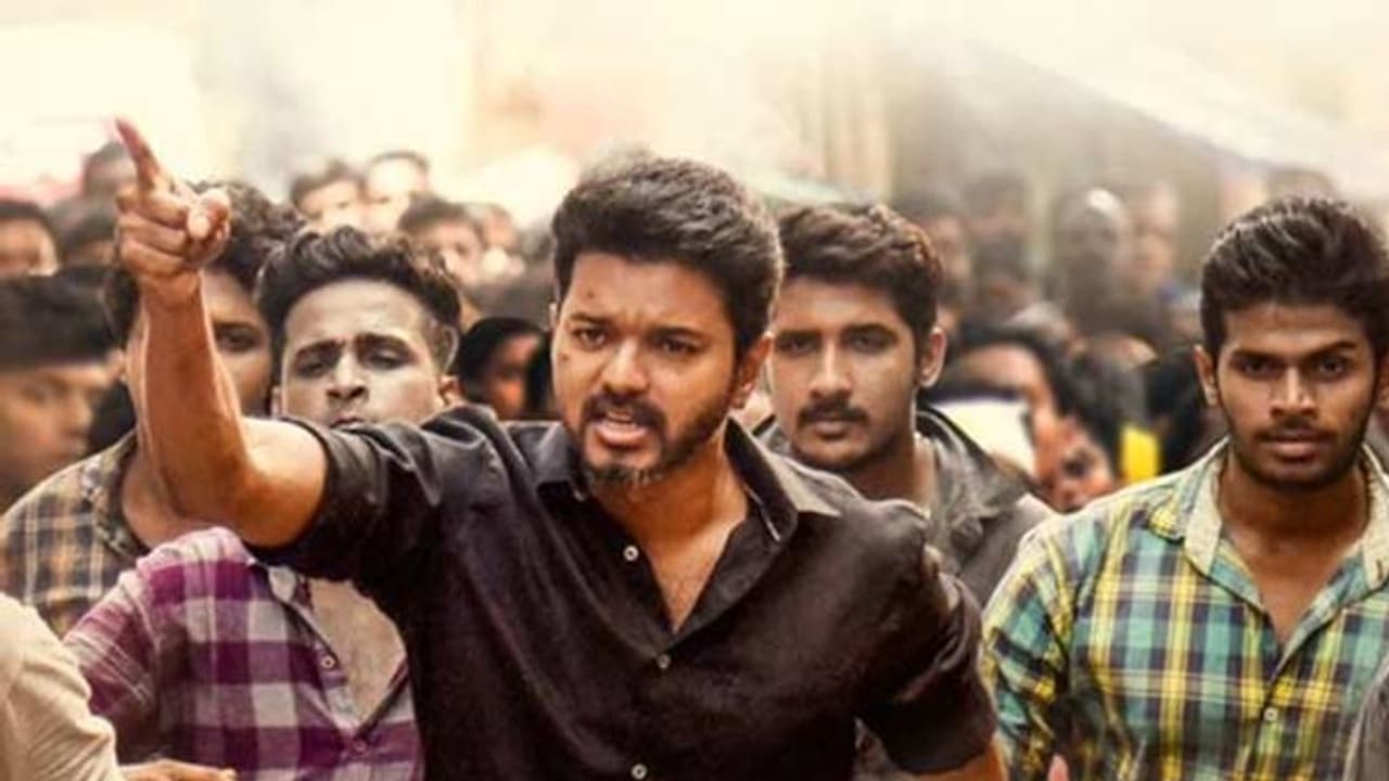 'தளபதி 65 ' படவேலைகளை அவசர அவசரமாக நிறுத்த சொன்ன விஜய்..! ஏன் தெரியுமா? 'தளபதி 65 ' படவேலைகளை அவசர அவசரமாக நிறுத்த சொன்ன விஜய்..! ஏன் தெரியுமா?