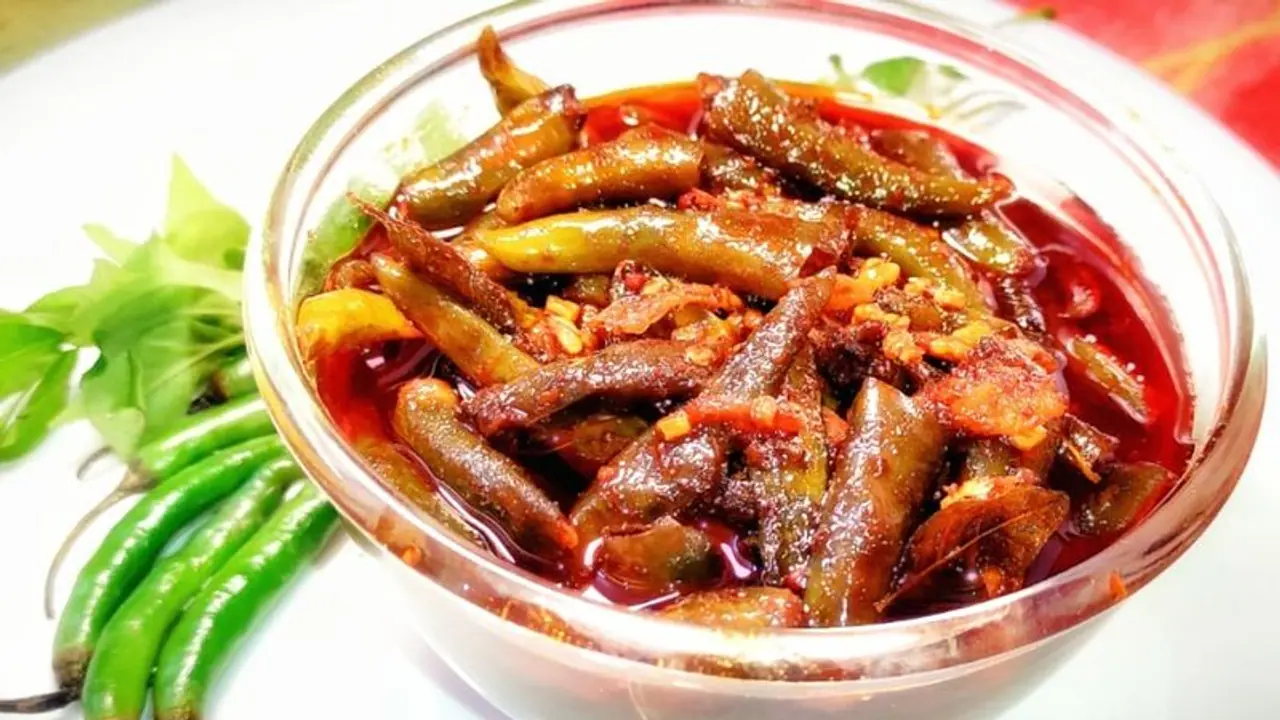 Business Idea ১০ হাজার টাকা বিনিয়োগে শুরু করুন আচারের ব্যবসা,মাসে ঘরে আনুন ৩০ হাজার টাকা