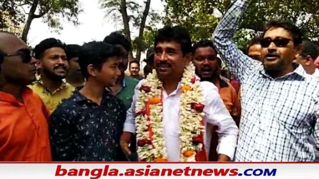 'মন্ত্রী বোবা, বিধানসভায় ঘুমান', প্রচারের শুরুতেই প্রতিপক্ষকে কড়া ডোজ বিজেপির মহাদেবের 'মন্ত্রী বোবা, বিধানসভায় ঘুমান', প্রচারের শুরুতেই প্রতিপক্ষকে কড়া ডোজ বিজেপির মহাদেবের