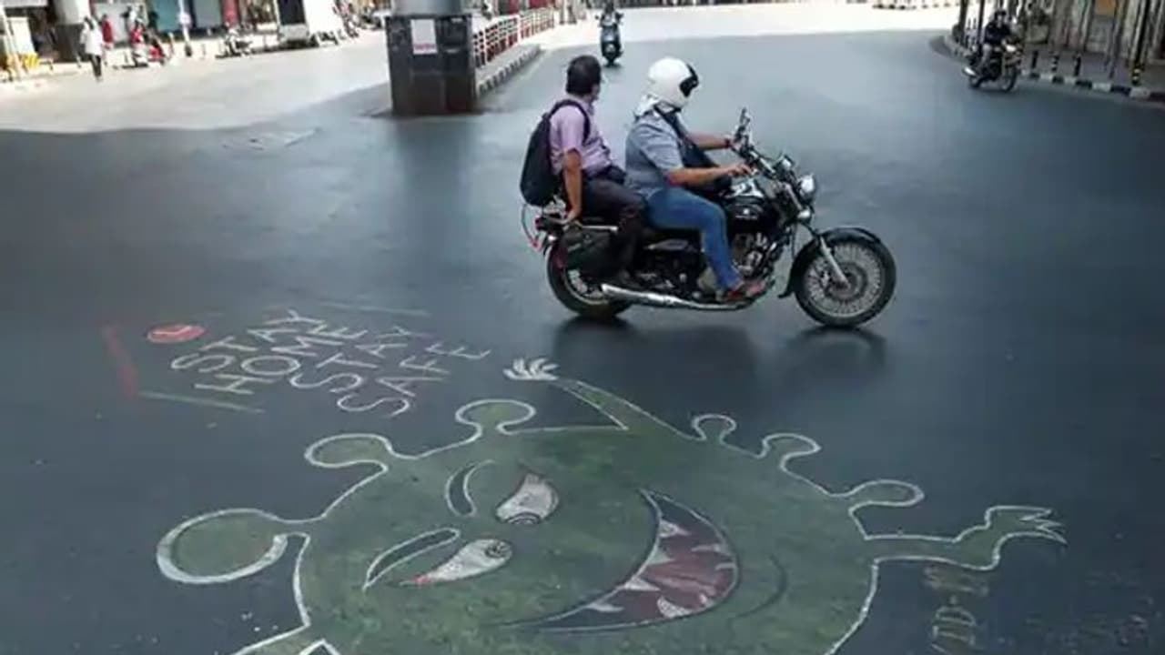 கொடூரம் காட்டும் கொரோனா... அலறும் மக்கள்... மீண்டும் லாக்டவுன்..?