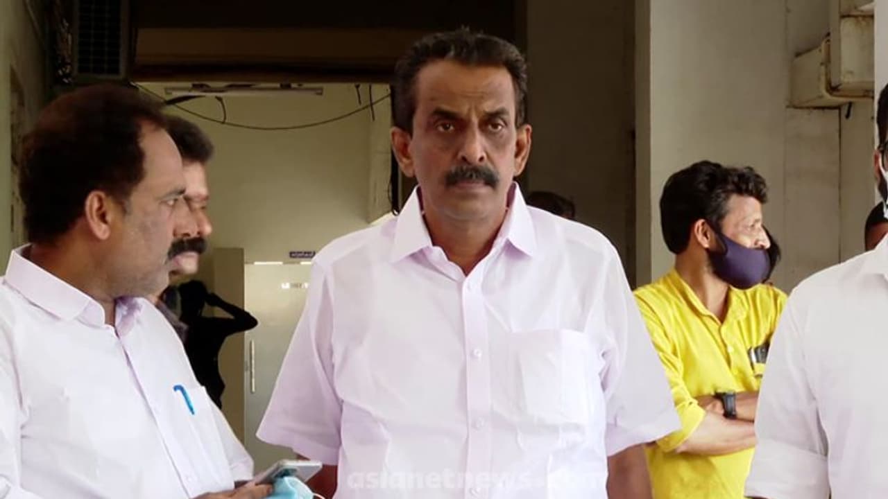 എലത്തൂർ തലവേദന; സീറ്റ് ഏറ്റെടുക്കണം, ഉറച്ച് പ്രാദേശിക കോൺഗ്രസ് നേതാക്കൾ