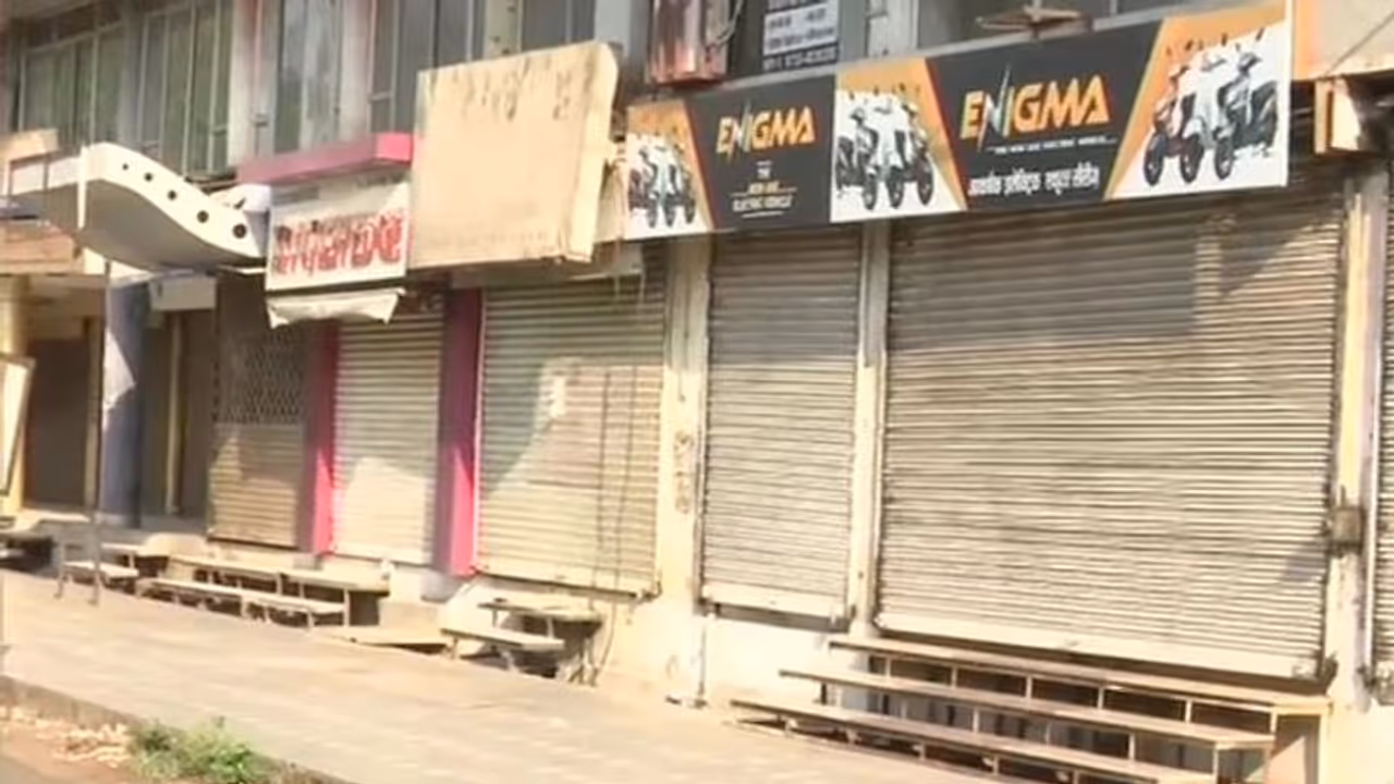 Tamil Nadu announces night curfew, complete lockdown on Sundays, check details Tamil Nadu announces night curfew, complete lockdown on Sundays, check details