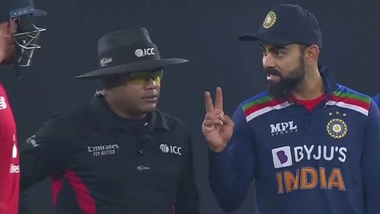 #INDvsENG கோலி பட்லர் இடையே கடும் மோதல்..! விலக்கிவிட்ட அம்பயர் #INDvsENG கோலி பட்லர் இடையே கடும் மோதல்..! விலக்கிவிட்ட அம்பயர்