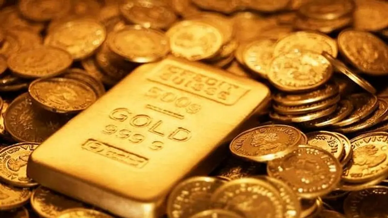 Gold Rates: భారీగా పెరుగుతున్న బంగారం ధర, మీ నగరంలో రేట్ చకచకా చేసుకోండి.. Gold Rates: భారీగా పెరుగుతున్న బంగారం ధర, మీ నగరంలో రేట్ చకచకా చేసుకోండి..