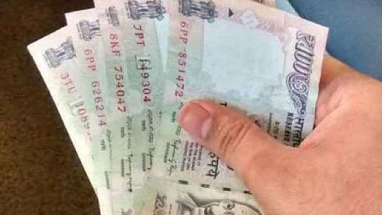 5 ലക്ഷ രൂപ ലോണിന് 18 ഇഎംഐ അടച്ചു, പലിശ കൂടിയപ്പോൾ നേരത്തെ അടച്ചുതീർക്കാൻ ശ്രമം; തട്ടിപ്പുകാർ കവർന്നത് 10 ലക്ഷം 5 ലക്ഷ രൂപ ലോണിന് 18 ഇഎംഐ അടച്ചു, പലിശ കൂടിയപ്പോൾ നേരത്തെ അടച്ചുതീർക്കാൻ ശ്രമം; തട്ടിപ്പുകാർ കവർന്നത് 10 ലക്ഷം