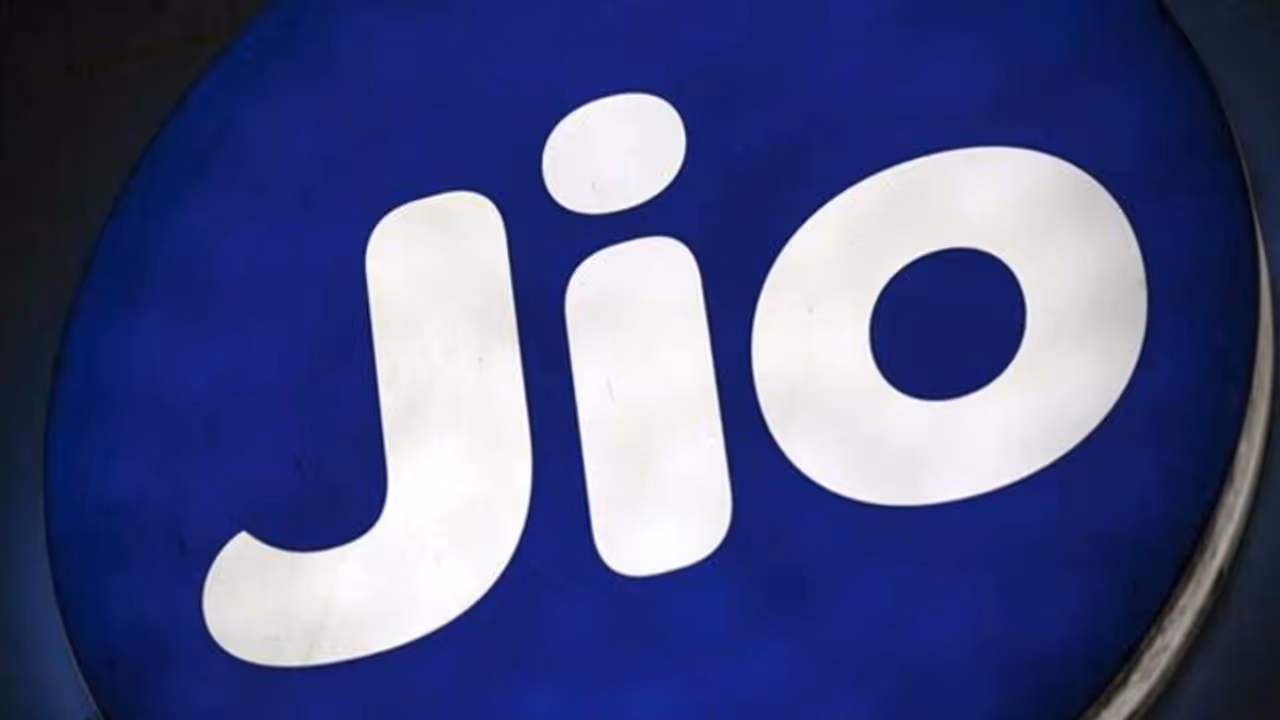 കൊവിഡ് കാലത്ത് പ്രത്യേക സൗജന്യവുമായി ജിയോ കൊവിഡ് കാലത്ത് പ്രത്യേക സൗജന്യവുമായി ജിയോ