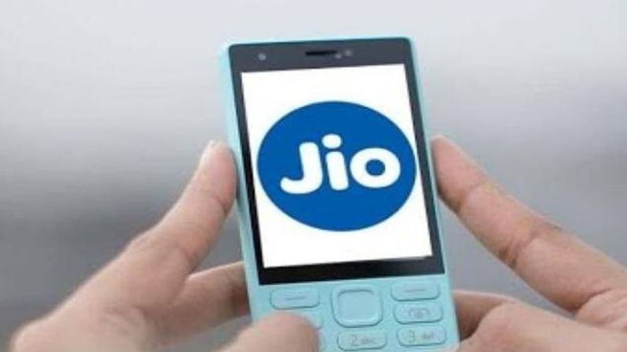 JioPhone यूजर्स के लिए ये हैं बेस्ट प्लान, 75 रुपए में मिलेगा 3 GB डेटा और अनलिमिटेड कॉलिंग JioPhone यूजर्स के लिए ये हैं बेस्ट प्लान, 75 रुपए में मिलेगा 3 GB डेटा और अनलिमिटेड कॉलिंग