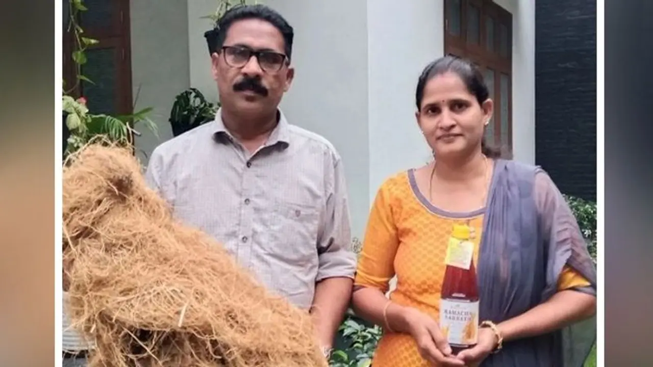 Cultivating poppy seeds on 10 acres, Shalaji, an economics graduate, earns profitably Cultivating poppy seeds on 10 acres, Shalaji, an economics graduate, earns profitably