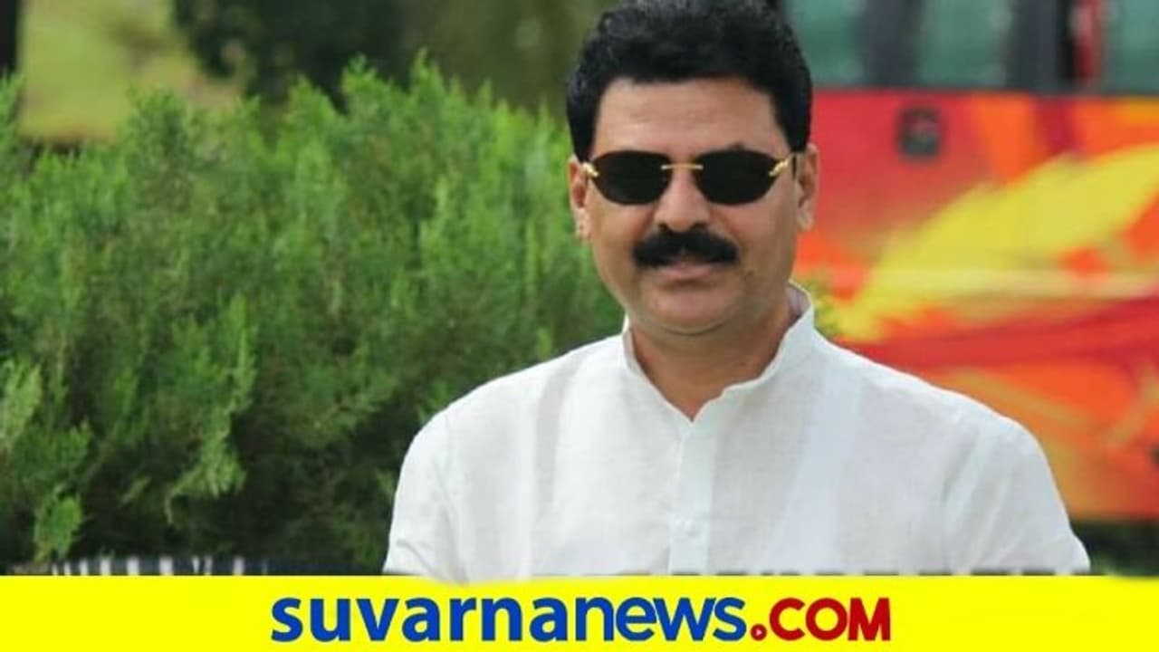 ಸೀಡಿ ಕೇಸ್ : ಕೈ ಮುಖಂಡ ಗೋಪಾಲಕೃಷ್ಣ ಗಂಭೀರ ಆರೋಪ ಸೀಡಿ ಕೇಸ್ : ಕೈ ಮುಖಂಡ ಗೋಪಾಲಕೃಷ್ಣ ಗಂಭೀರ ಆರೋಪ