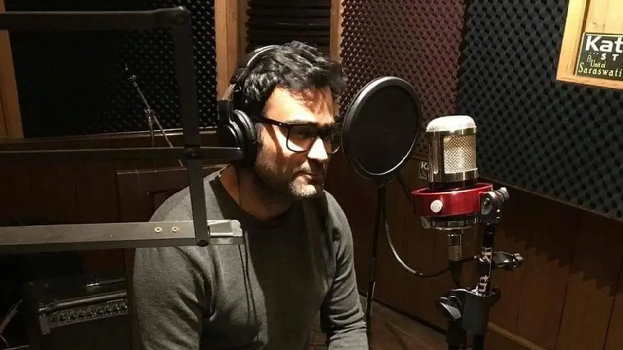 Sudhanshu Rai talks about Adipurush's controversy, his campaign 'Bond With Stories' and more (Exclusive) Sudhanshu Rai talks about Adipurush's controversy, his campaign 'Bond With Stories' and more (Exclusive)