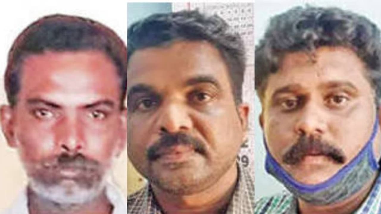 മത്സ്യബന്ധന വളളങ്ങളുടെ എൻജിനും ഉപകരണങ്ങളും മോഷ്ടിച്ച് മറിച്ചുവിറ്റു; മൂന്നംഗസംഘം പിടിയില് മത്സ്യബന്ധന വളളങ്ങളുടെ എൻജിനും ഉപകരണങ്ങളും മോഷ്ടിച്ച് മറിച്ചുവിറ്റു; മൂന്നംഗസംഘം പിടിയില്