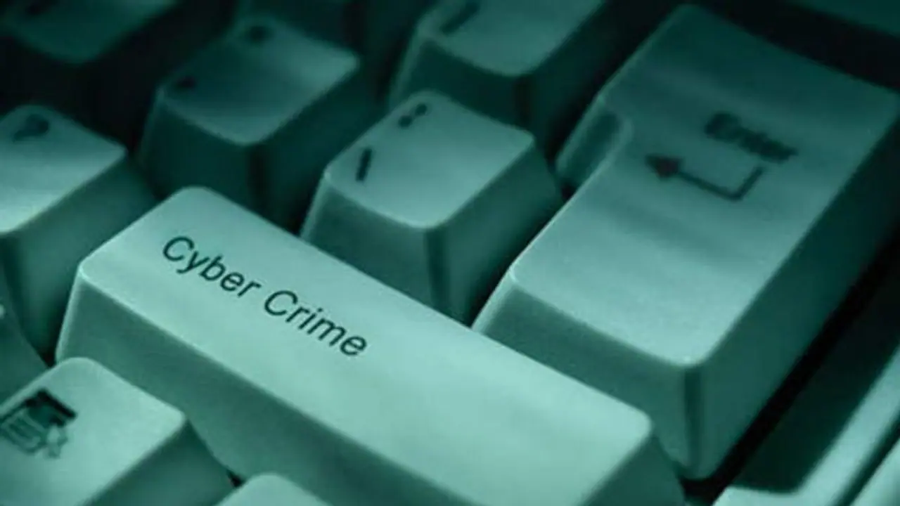 మూలికా వైద్యం ఫార్ములా పేరుతో వైద్యురాలికి 42 లక్షలు టోకరా.. నిందితుడు నైజీరియనే... !