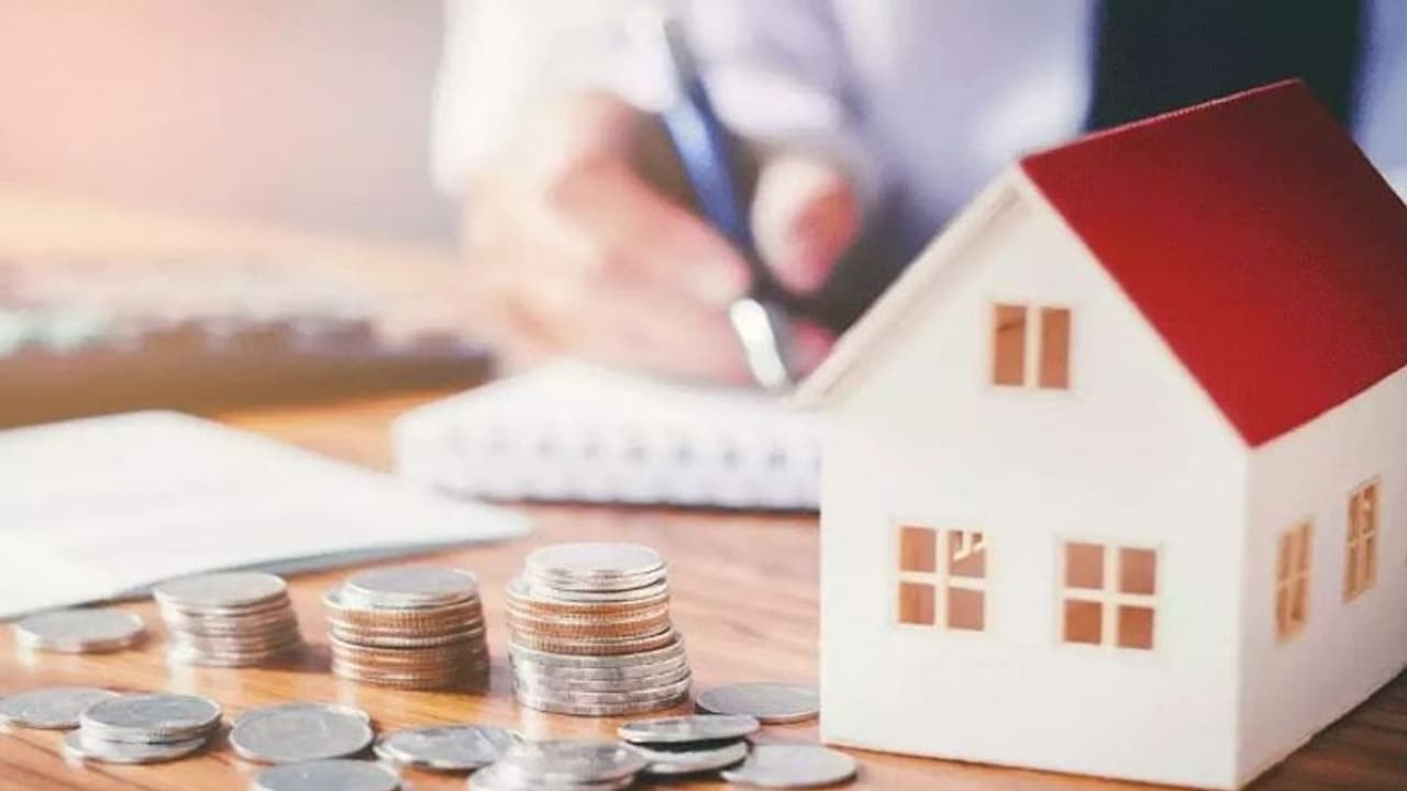 ಗೃಹಸಾಲ ಪಡೆಯೋದು ಅಷ್ಟು ಸುಲಭನಾ? ಸಾಲಕ್ಕೆ ಅರ್ಜಿ ಸಲ್ಲಿಸುವ ಮುನ್ನ ಈ ಪ್ರಶ್ನೆಗಳನ್ನು ಕೇಳಿಕೊಂಡಿದ್ದೀರಾ?