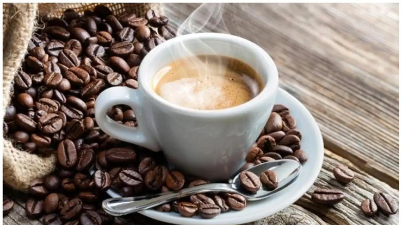 വ്യായാമത്തിന് മുമ്പ് നല്ല കടുപ്പത്തിലൊരു കപ്പ് കാപ്പി കുടിക്കൂ; ഒരു ഗുണമുണ്ട് വ്യായാമത്തിന് മുമ്പ് നല്ല കടുപ്പത്തിലൊരു കപ്പ് കാപ്പി കുടിക്കൂ; ഒരു ഗുണമുണ്ട്