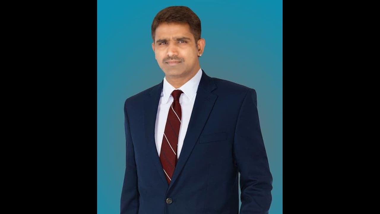 టాక్ నూతన అధ్యక్షుడిగా రత్నాకర్ కడుదుల టాక్ నూతన అధ్యక్షుడిగా రత్నాకర్ కడుదుల