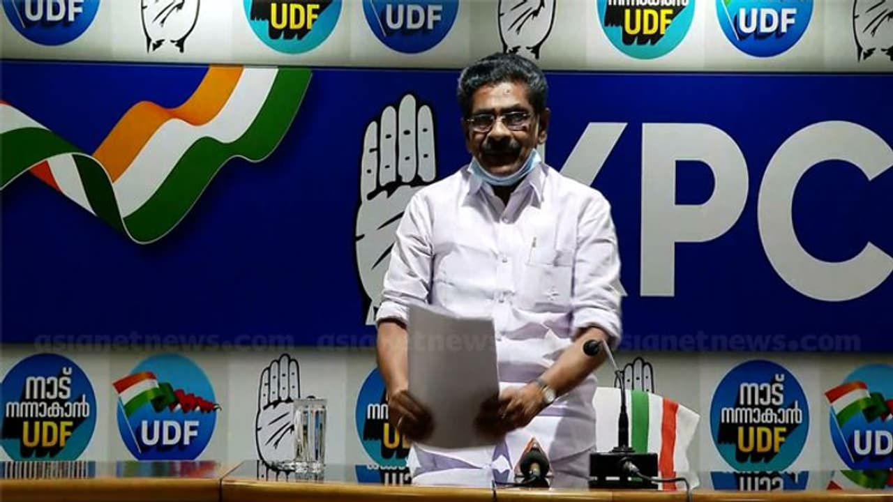 കോൺഗ്രസിൽ നേതൃമാറ്റത്തിനായി മുറവിളി; സുധാകരനോ മുരളീധരനോ പ്രസിഡന്റാകണമെന്ന് ആവശ്യം കോൺഗ്രസിൽ നേതൃമാറ്റത്തിനായി മുറവിളി; സുധാകരനോ മുരളീധരനോ പ്രസിഡന്റാകണമെന്ന് ആവശ്യം