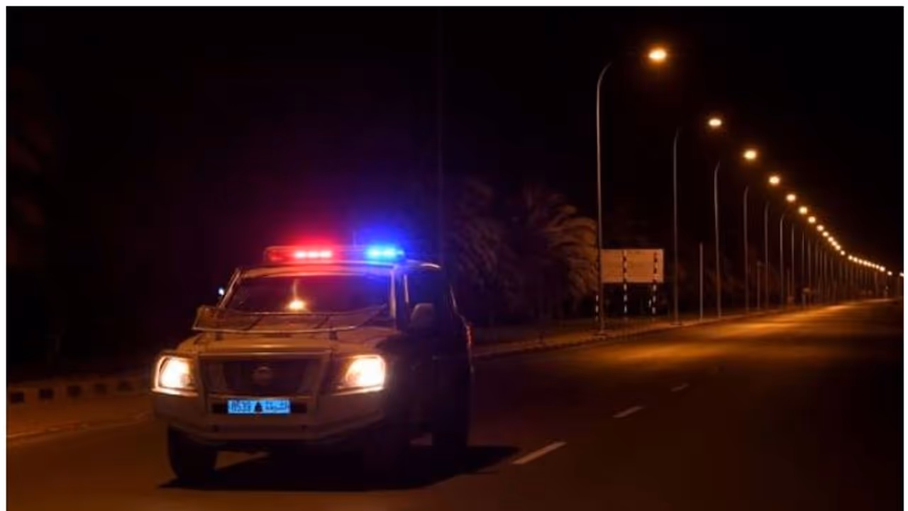 ഒമാനില് രാത്രിയാത്രാ വിലക്ക് ഇന്നുമുതല് പ്രാബല്യത്തില് ഒമാനില് രാത്രിയാത്രാ വിലക്ക് ഇന്നുമുതല് പ്രാബല്യത്തില്