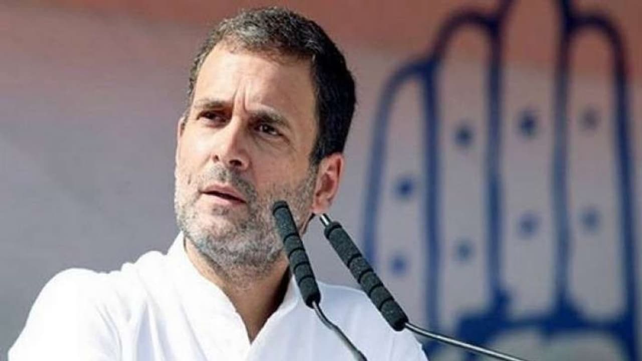 ವಿದೇಶಕ್ಕೆ ಯಾಕೆ? ದೇಶದ ಎಲ್ಲರಿಗೂ ಲಸಿಕೆ ನೀಡಿ: ಪ್ರಧಾನಿ ಮೋದಿಗೆ ರಾಹುಲ್ ಪತ್ರ! ವಿದೇಶಕ್ಕೆ ಯಾಕೆ? ದೇಶದ ಎಲ್ಲರಿಗೂ ಲಸಿಕೆ ನೀಡಿ: ಪ್ರಧಾನಿ ಮೋದಿಗೆ ರಾಹುಲ್ ಪತ್ರ!