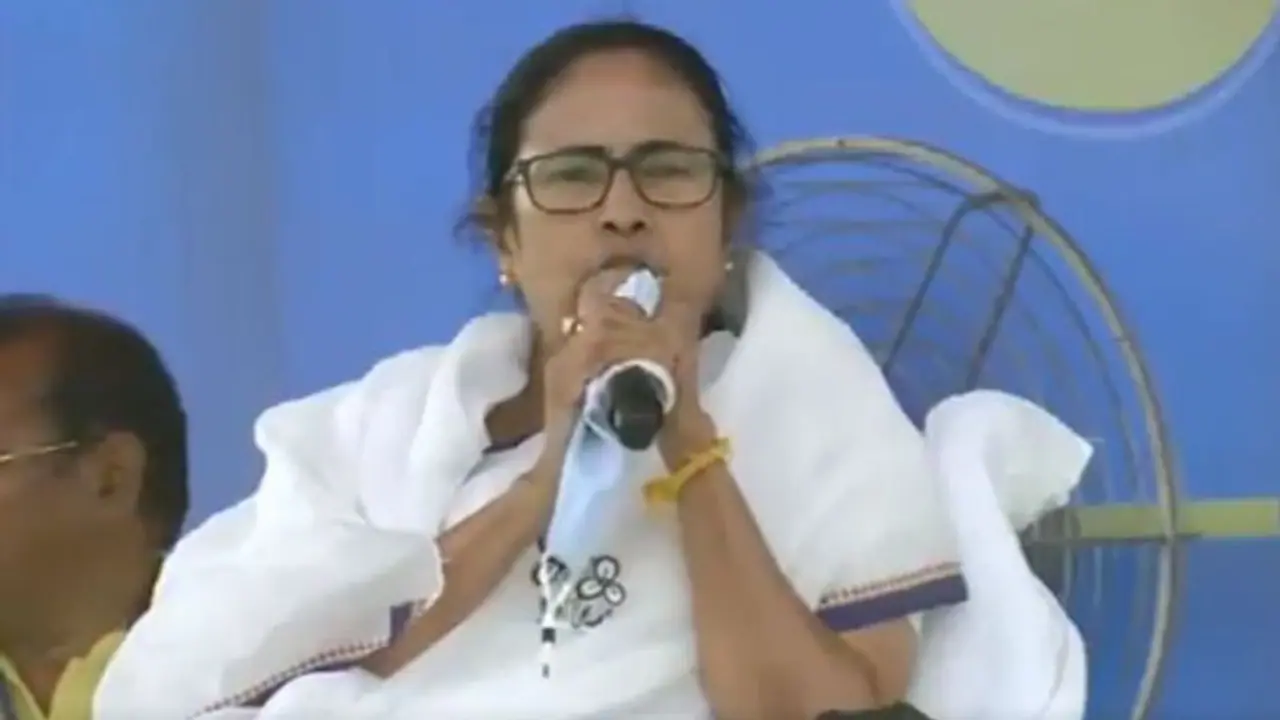 কেন্দ্রীয় প্রকল্পে বঞ্চনা, প্রশ্নের মুখে মমতার ‘কৃষকদরদী’ ভাবমূর্তি