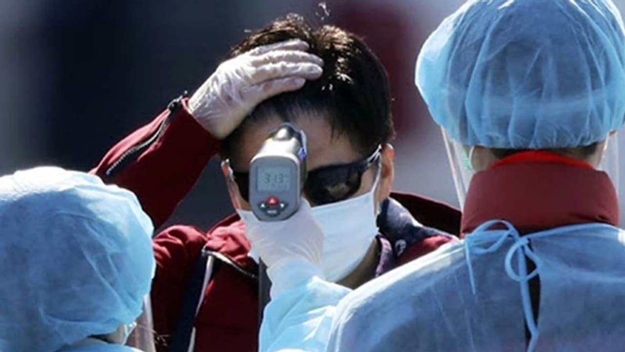 महाराष्ट्र में नाइट कर्फ्यू, केंद्र की राज्यों को हिदायत त्योहार पर भीड़ देखते हुए जरूरी कदम उठाएं महाराष्ट्र में नाइट कर्फ्यू, केंद्र की राज्यों को हिदायत त्योहार पर भीड़ देखते हुए जरूरी कदम उठाएं