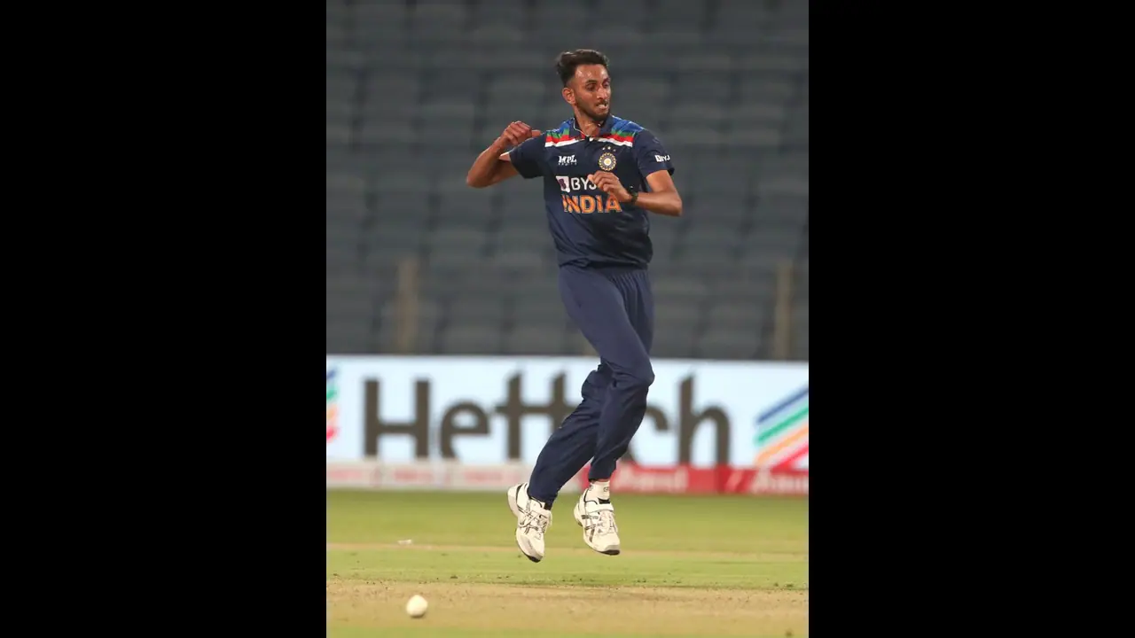 কোভিড মুক্ত হলেন KKR পেসার, আগামীকালই যোগ দিচ্ছেন ভারতীয় দলের সঙ্গে কোভিড মুক্ত হলেন KKR পেসার, আগামীকালই যোগ দিচ্ছেন ভারতীয় দলের সঙ্গে