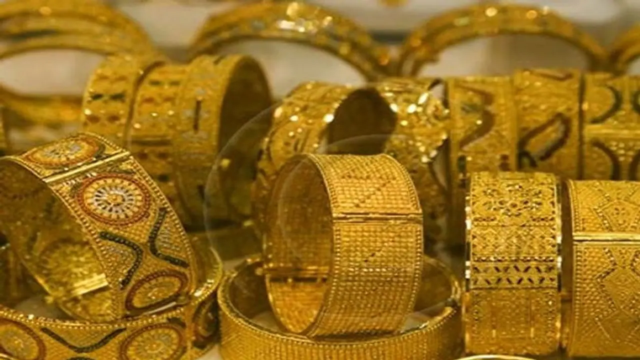 Diwli 2021 : धनतेरस से पहले घटे गोल्ड के दाम, 10 ग्राम के लिए चुकाएं बस इतनी कीमत, ऐसे परखें सोने की शुद्धता
