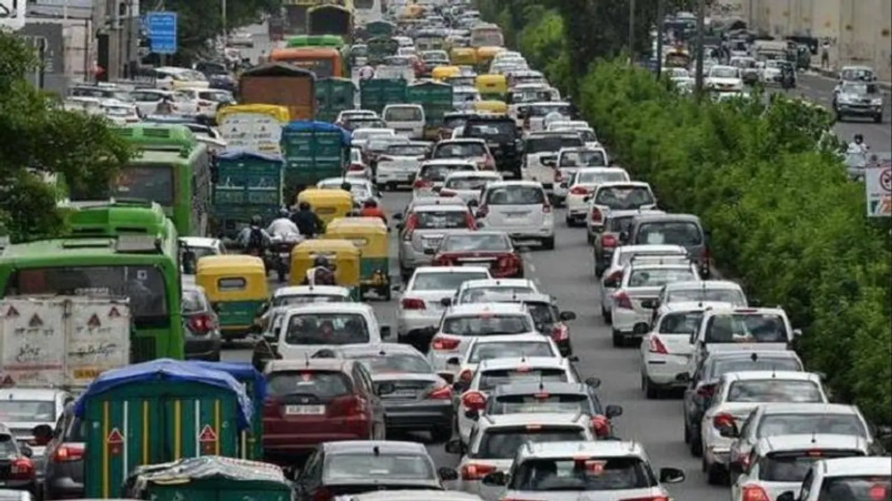 ಸಾರಿಗೆ ಇಲಾಖೆಯ ಆನ್‌ಲೈನ್ ವಾಹನ ಸೇವೆಗೆ ಅಧಿಕಾರಿಗಳ ವಿರೋಧ: 1.7 ಲಕ್ಷ ಅರ್ಜಿಗಳ ವಿಲೇವಾರಿ ಬಾಕಿ