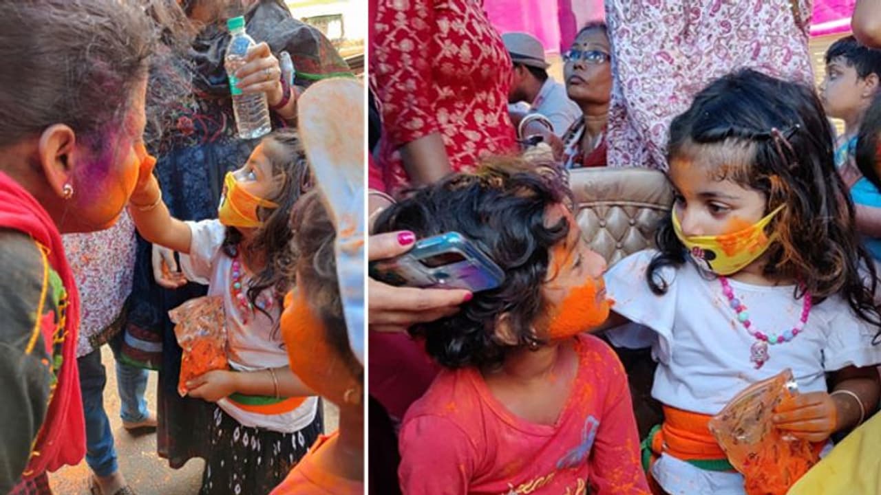 COVID 19 के बीच होली के रंग, पहले जैसा उल्लास नहीं, देखें कहां कैसी होली COVID 19 के बीच होली के रंग, पहले जैसा उल्लास नहीं, देखें कहां कैसी होली