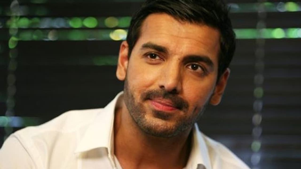 'ഞാന് ബിഗ് സ്ക്രീന് ഹീറോ'; ഒടിടിയില് 299 രൂപയ്ക്കോ 499 രൂപയ്ക്കോ ലഭിക്കില്ലെന്ന് ജോണ് എബ്രഹാം 'ഞാന് ബിഗ് സ്ക്രീന് ഹീറോ'; ഒടിടിയില് 299 രൂപയ്ക്കോ 499 രൂപയ്ക്കോ ലഭിക്കില്ലെന്ന് ജോണ് എബ്രഹാം