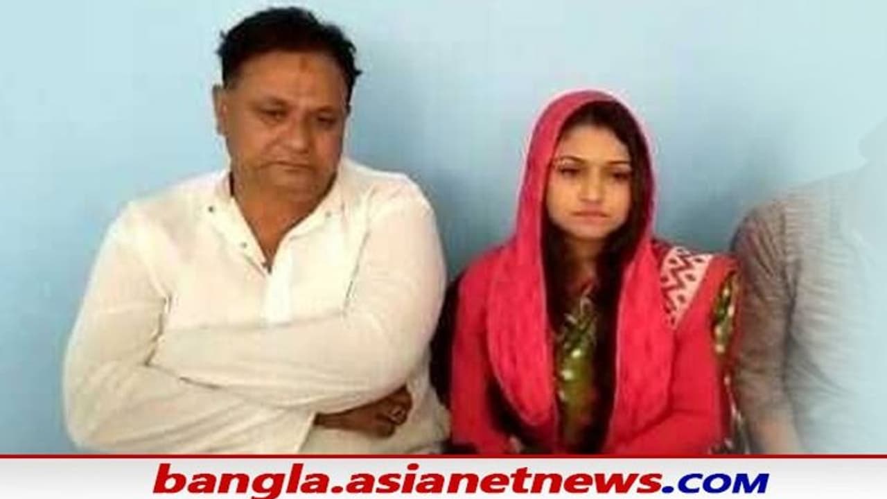 মহিলা নির্দল প্রার্থীর অশ্লীল ছবি ভাইরাল, বিধায়ক বনাম নেত্রীর দ্বৈরথে তৃণমূল শিবিরে উত্তেজনা মহিলা নির্দল প্রার্থীর অশ্লীল ছবি ভাইরাল, বিধায়ক বনাম নেত্রীর দ্বৈরথে তৃণমূল শিবিরে উত্তেজনা