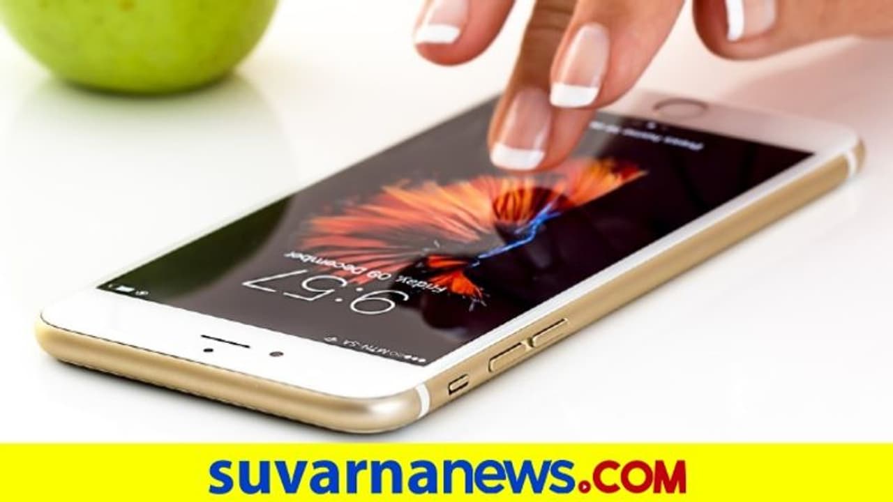 ಕೊರೋನಾ ಕಾಡಿದ್ರೂ ಆನ್ಲೈನ್ ಸ್ಮಾರ್ಟ್ಫೋನ್ ಮಾರಾಟದಲ್ಲಿ ಭಾರೀ ಏರಿಕೆ ಕೊರೋನಾ ಕಾಡಿದ್ರೂ ಆನ್ಲೈನ್ ಸ್ಮಾರ್ಟ್ಫೋನ್ ಮಾರಾಟದಲ್ಲಿ ಭಾರೀ ಏರಿಕೆ