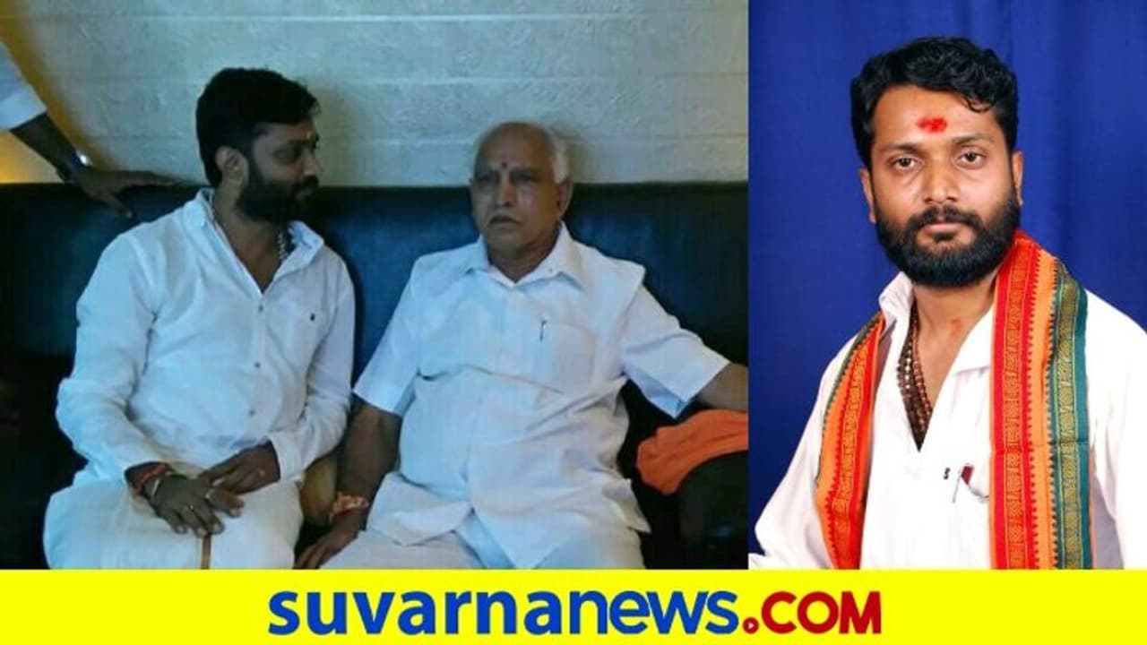 ದೊಡ್ಡದೊಡ್ಡವರ ಜತೆ ಪೋಟೋ... ಯಾರು ಈ ಡೀಲ್ ಮಾಸ್ಟರ್ ಪ್ರಸಾದ್ ಅತ್ತಾವರ?