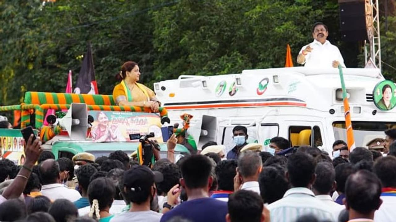 திரைப்படத்தில் மட்டுமல்ல அரசியலிலும் நட்சத்திரமாக ஜொலிக்கிறார் குஷ்பு..பரப்புரையில் புகழ்ந்து தள்ளிய முதல்வர் திரைப்படத்தில் மட்டுமல்ல அரசியலிலும் நட்சத்திரமாக ஜொலிக்கிறார் குஷ்பு..பரப்புரையில் புகழ்ந்து தள்ளிய முதல்வர்