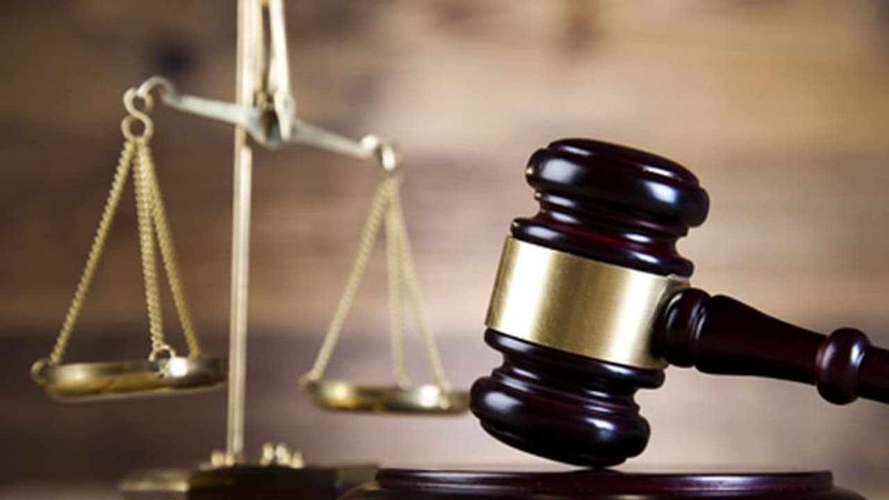 ജഡ്ജിമാരുടെ നിയമനം: കോടതിയും സര്‍ക്കാരും ഏറ്റുമുട്ടുന്നു